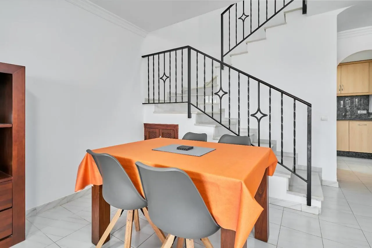 בית נופש נרחה Tropicana Casa Verde